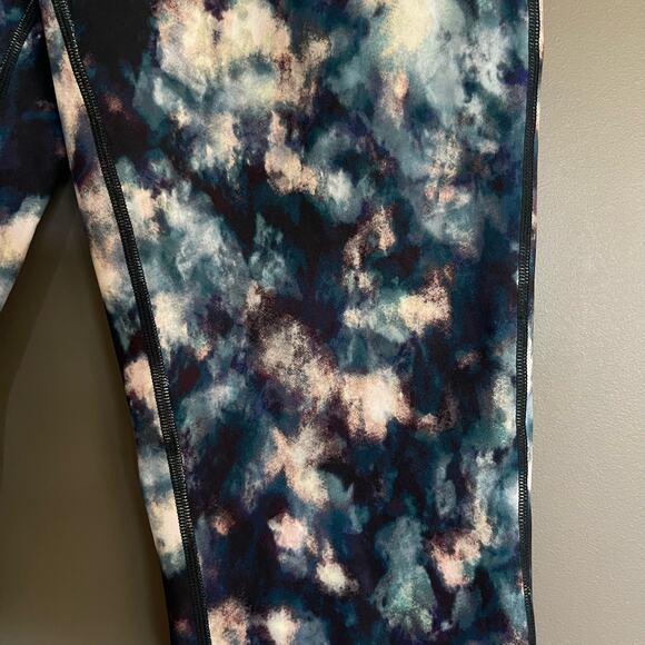 L'urv Solar System 7/8 Legging Size Small Blue White Abstract High Waist Workout - Picture 9 of 16